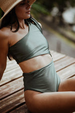 Charger l'image dans la galerie, Mon Bikini du Brésil Une pièce Julianna Vert Kaki
